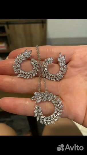 Серьги и колье под Chopard