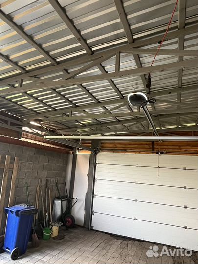 Гаражные секционные ворота