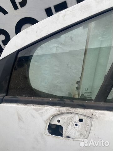 Форточка двери передней левой для Peugeot 308