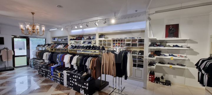 Торговая площадь, 8 Марта ул., 85