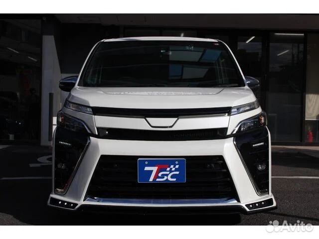 Toyota Voxy 2.0 CVT, 2021, 23 000 км