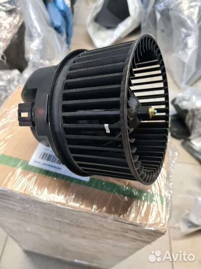 Мотор отопителя салона Ford Focus