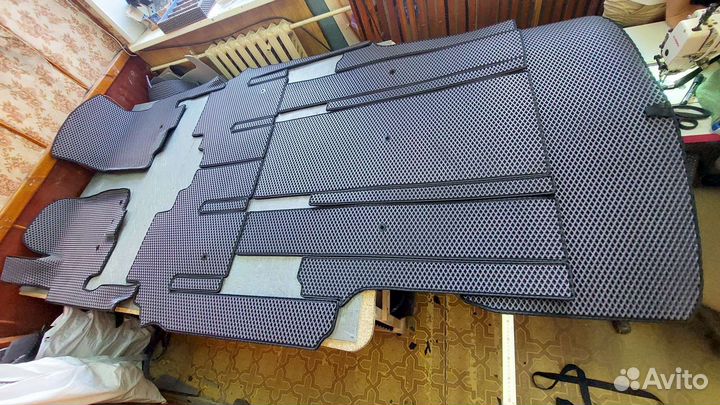 Коврики Kia Carnival