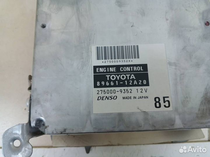 Блок управления двигателем Toyota Corolla E120 200