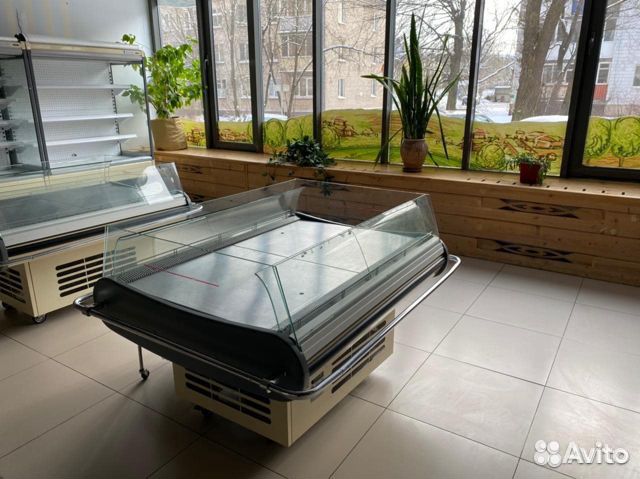 Холодильная витрина Salerno