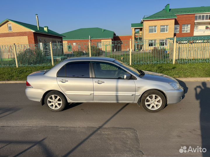 Mitsubishi Lancer 1.6 МТ, 2006, 340 000 км