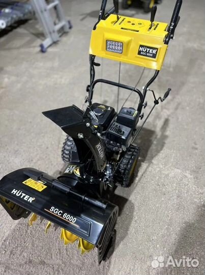 Снегоуборщик Huter SGC 6000
