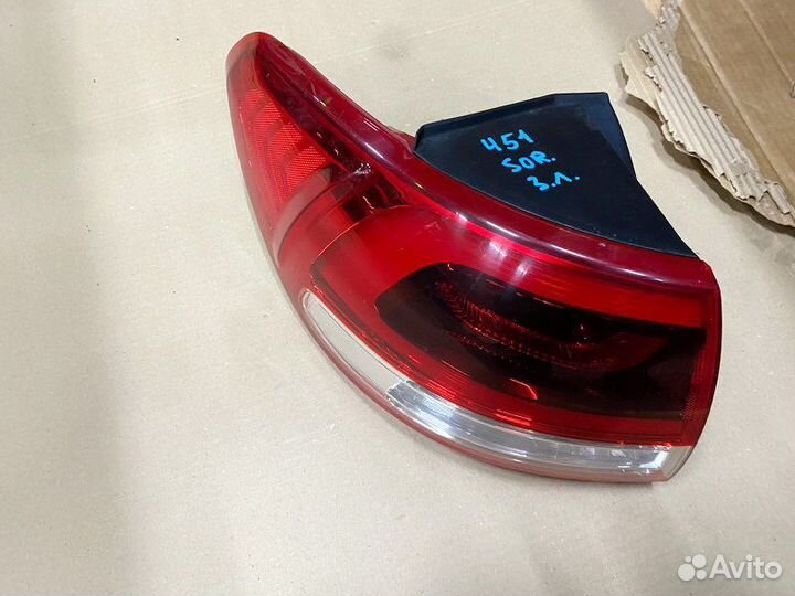 Kia Sorento Prime UM задний левый фонарь 2014-2017