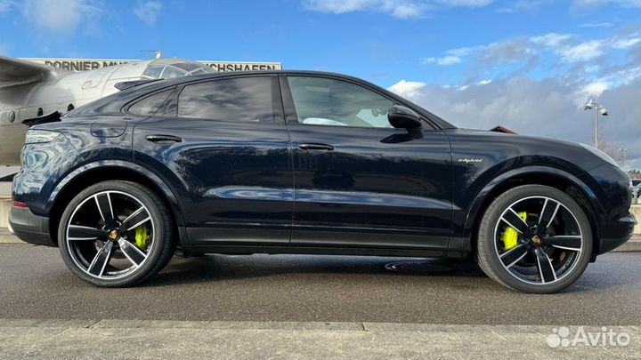 Porsche Cayenne Coupe 3.0 AT, 2022, 7 750 км