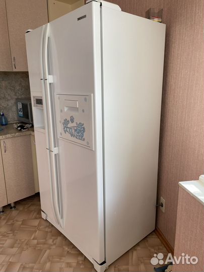 Холодильник samsung
