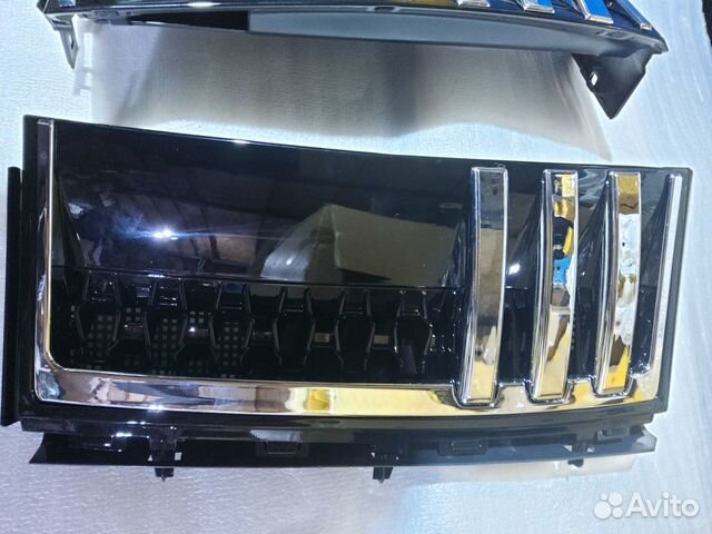 Land Rover Range Rover 2005-2013 жабры в крылья