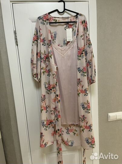 Платье новое mango