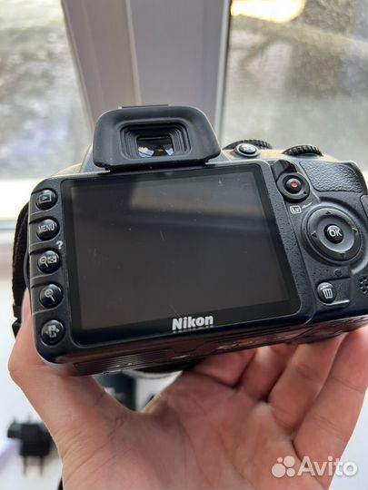 Зеркальный фотоаппарат Nikon D3100 + обьектив