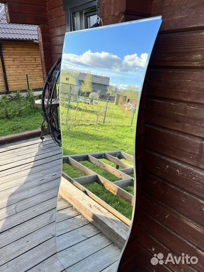 Зеркало настенное