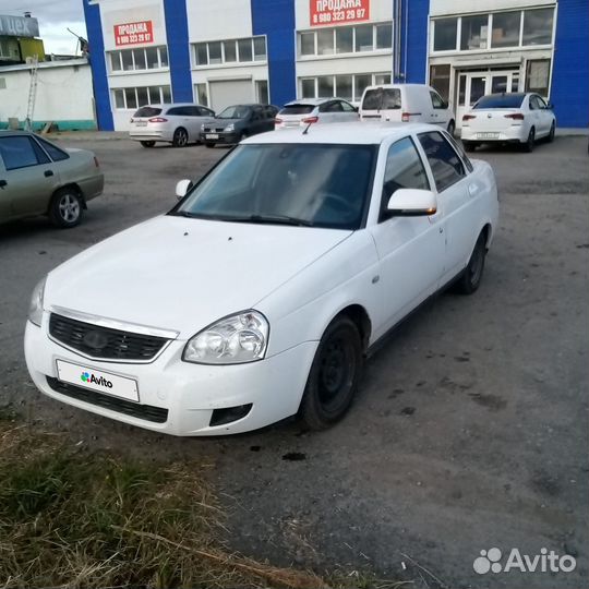 LADA Priora 1.6 МТ, 2011, 220 000 км