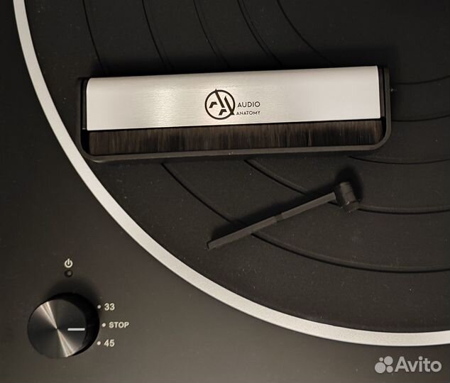 Виниловый проигрыватель Audio-Technica AT-LP5