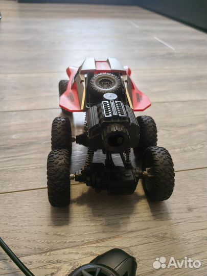 Машина на пульте управления