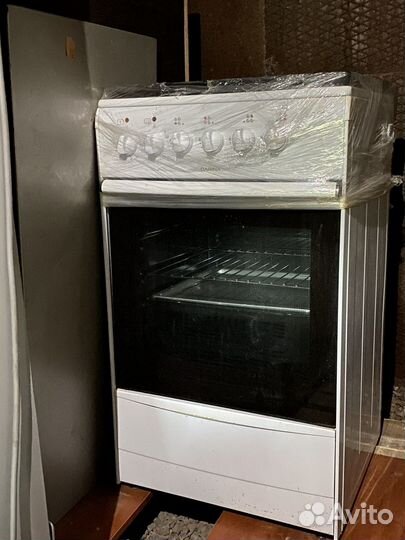 Плита с элекрической духовкой