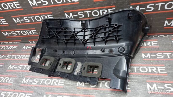 Накладка панели передняя правая Mercedes-Benz