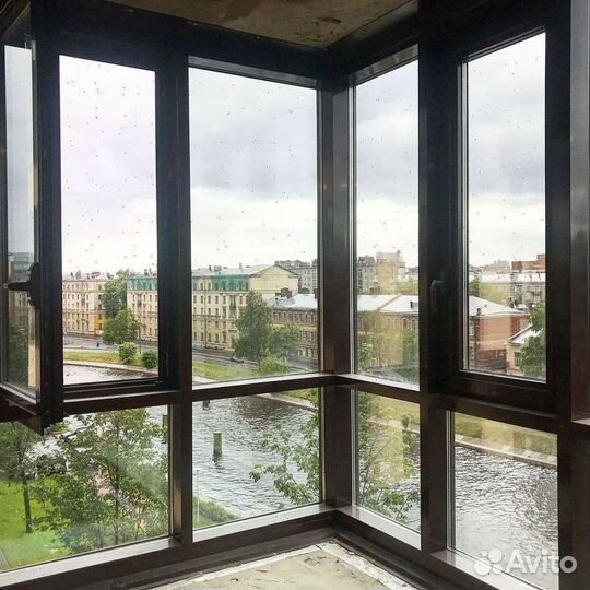 Пластиковые балконы под ключ