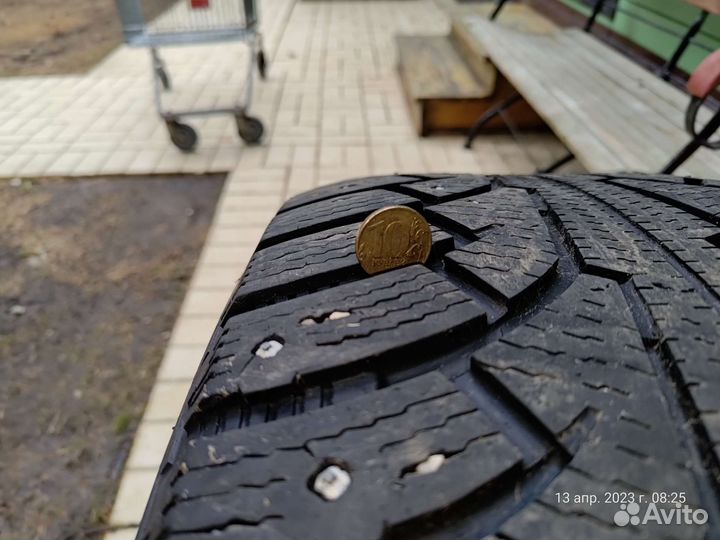 Nokian Tyres Hakkapeliitta SUV 5 285/60 R18