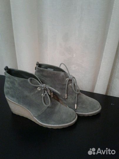 Ботинки жен.tory burch