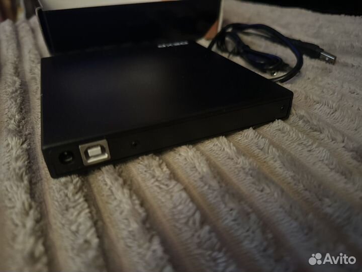 Внешний USB DVD-ROM