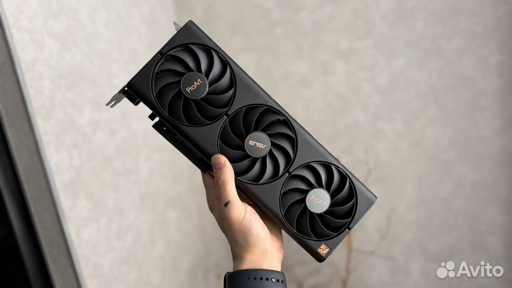 Asus RTX4060 ProArt