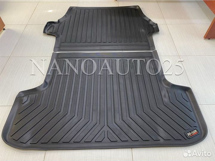 Коврик в Багажник Toyota Hiace 2004++ узкая кабина