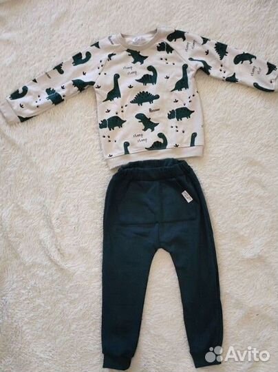 Костюмы на флисе H&M