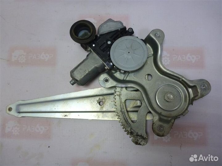 Стеклоподъемник задний левый Toyota Camry XV50