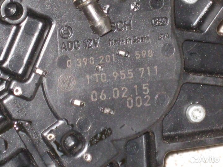 Моторчик дворника заднего VW Touran