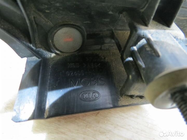 Фонарь крышки багажника KIA Rio 4