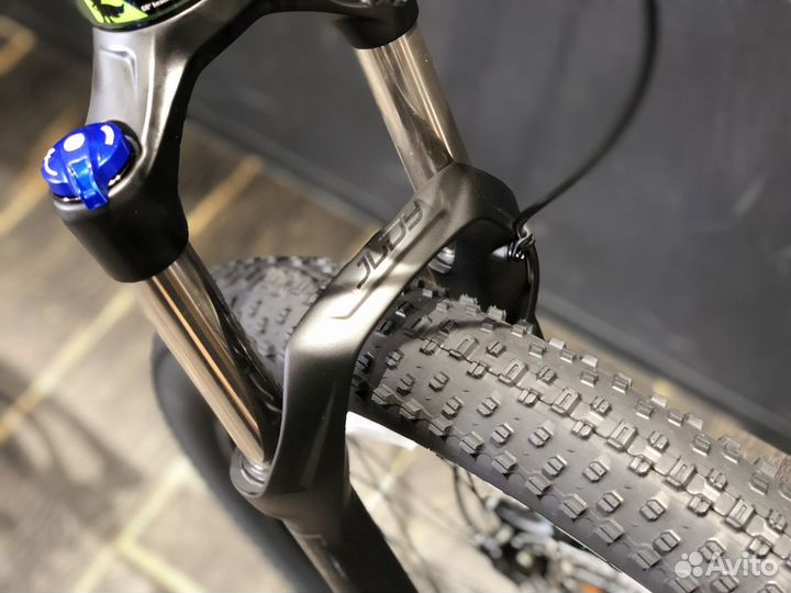 Горный велосипед cannondale 27.5