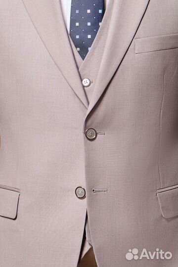 Мужской костюм тройка