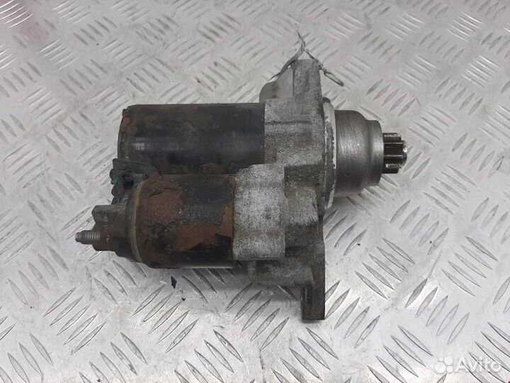 Стартер для Volkswagen Polo 4 02T911023G