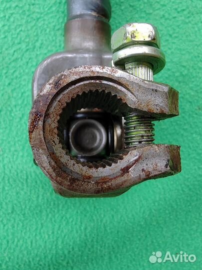 Верхний рулевой кардан toyota land cruiser 200 LX