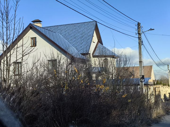 Дом 380 м² на участке 15 сот.