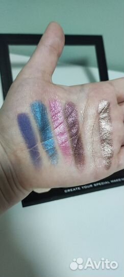 Магнитная палетка с рефилами ColourPop Тамми