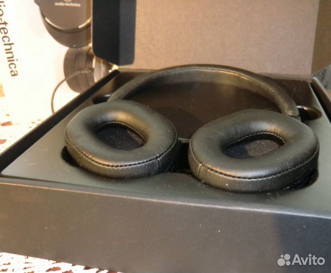 Наушники Audio-Technica ATH-SR5