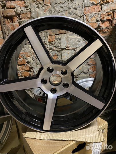 Диск 8.5x20(40) 5x112 Tech Line 2085 BD 66.6 литой