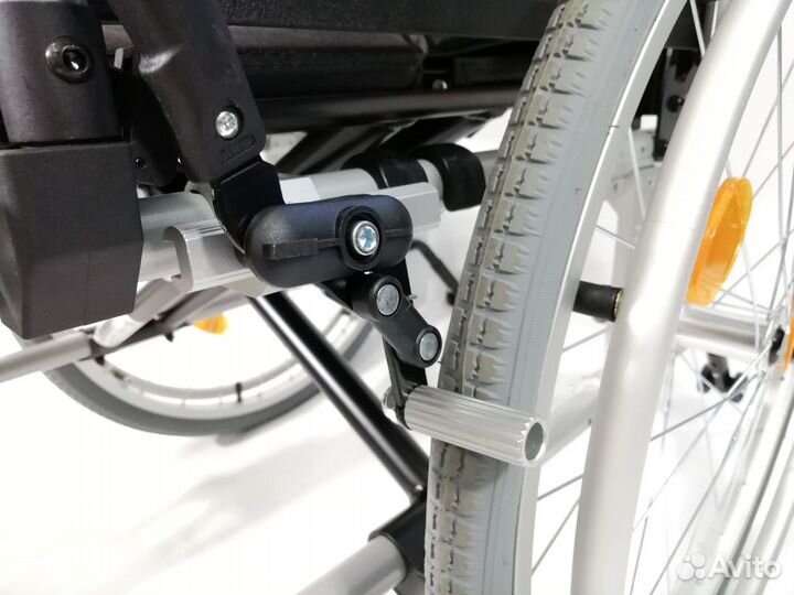 Инвалидная коляска Ортоника Base 110