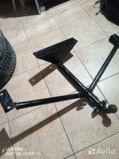 Фаркоп на toyota rav4 бу