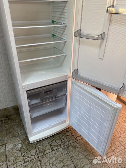 Холодильник атлант