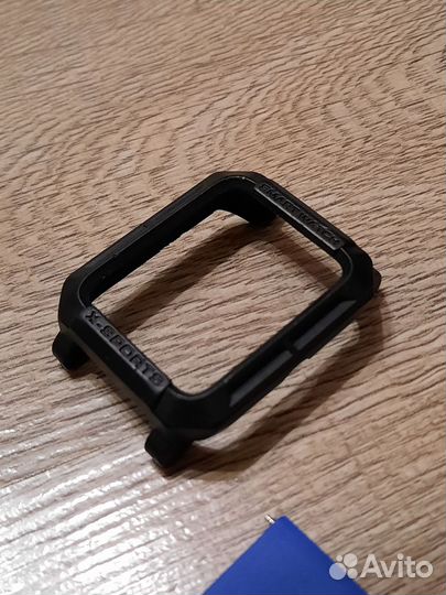 Смарт-часы Amazfit Bip S