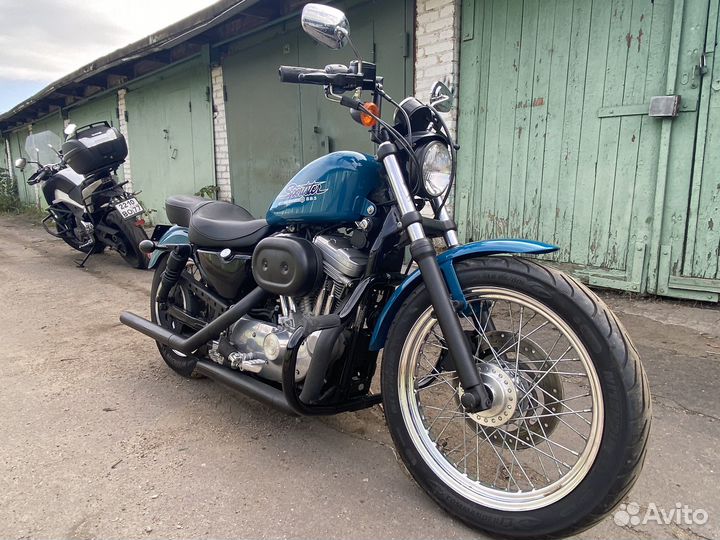 Harley Davidson XL883 Hugger