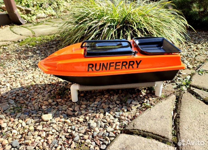 Прикормочный карповый кораблик Ранферри Atom