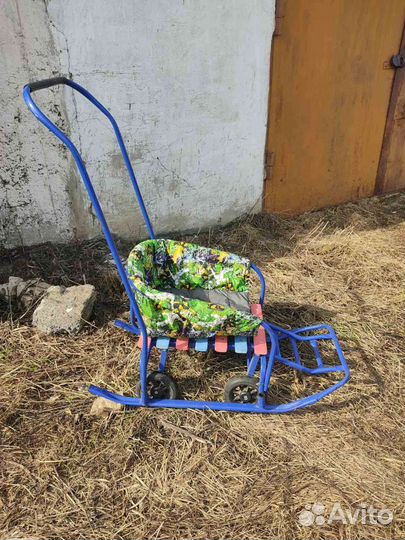 Детские санки с колесами