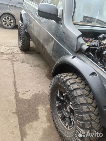 LADA 4x4 (Нива) 1.7 МТ, 2008, 180 000 км