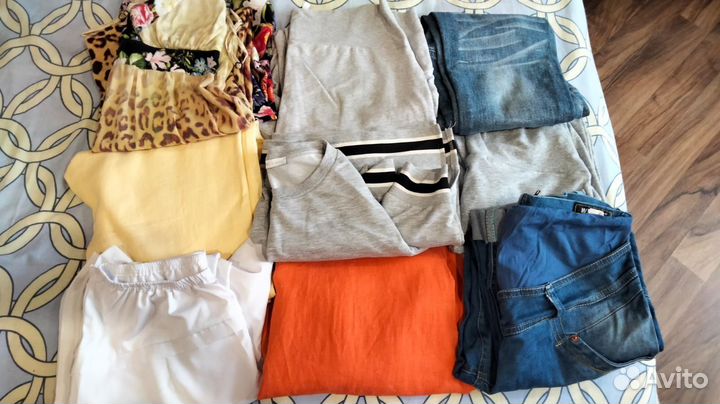 Вещи для беременных пакетом 46 р